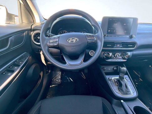 Used 2023 Hyundai Kona SEL w/ Cargo Package image 5