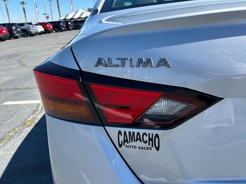 Used 2023 Nissan Altima 2.5 SR image 13