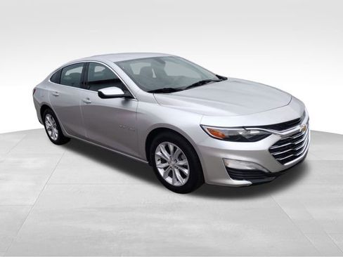 Used 2022 Chevrolet Malibu LT image 8