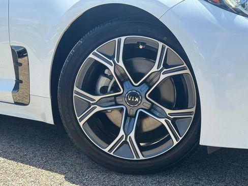 Used 2021 Kia Stinger GT-Line w/ Sun & Sound Package RWD image 2