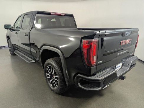 Used 2022 GMC Sierra 1500 AT4 image 6