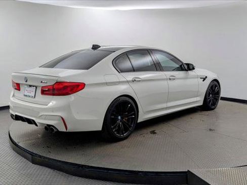 Used 2018 BMW M5 image 8