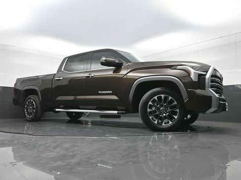 Used 2023 Toyota Tundra Limited w/ Power Package AWD/4WD image 28