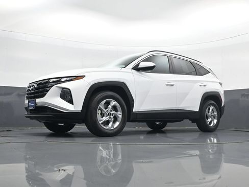Certified 2024 Hyundai Tucson SEL AWD/4WD image 30