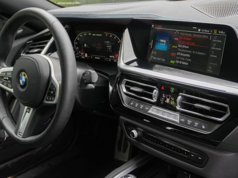 Used 2026 BMW Z4 M40i RWD image 10