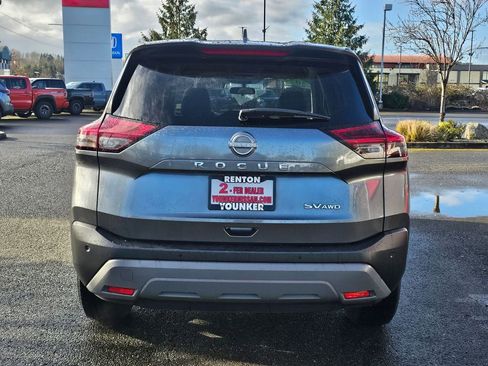 Used 2023 Nissan Rogue SV image 6