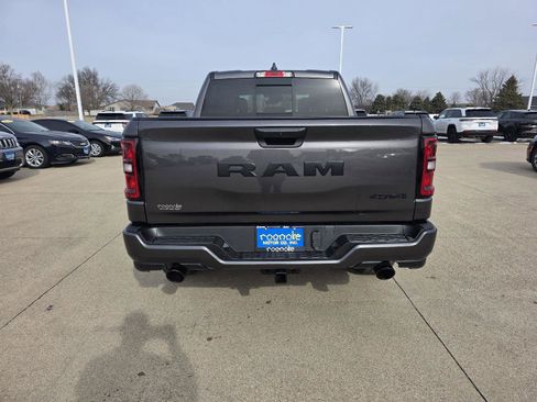 New 2026 RAM 1500 Express AWD/4WD image 9