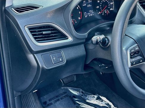 Used 2018 Hyundai Accent SE FWD image 10