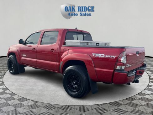 Used 2014 Toyota Tacoma V6 image 7