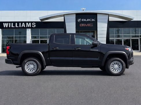 Certified 2026 Chevrolet Colorado W/T RWD image 8