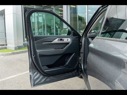 New 2026 Ford Explorer Active AWD/4WD image 13