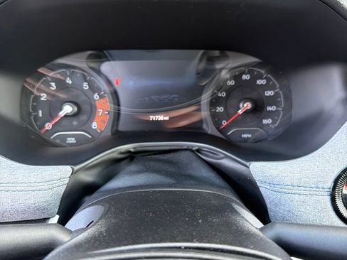 Used 2024 Jeep Compass Latitude AWD/4WD image 6
