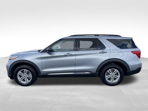 Used 2020 Ford Explorer XLT w/ Comfort Package AWD/4WD image 31