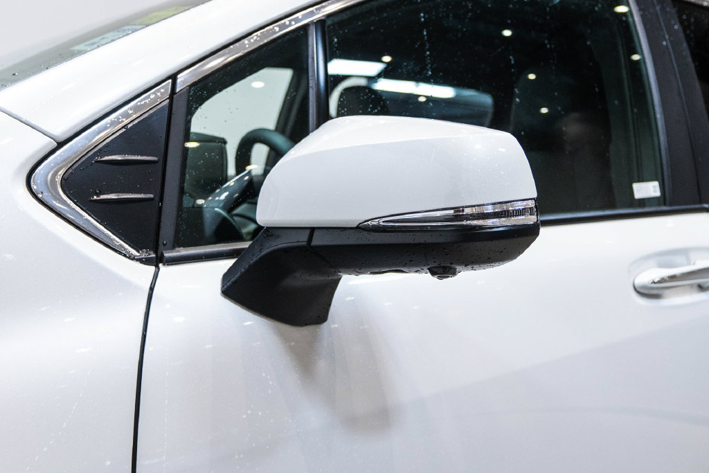 Certified 2026 Toyota Sienna Platinum AWD/4WD image 12