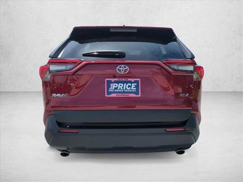 Certified 2025 Toyota RAV4 XLE Premium FWD image 7