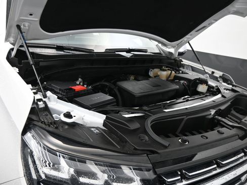 Used 2024 Chevrolet Tahoe Premier image 24