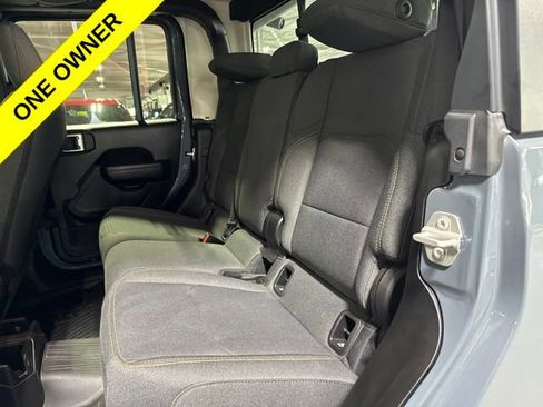 Used 2024 Jeep Gladiator Sport AWD/4WD image 27