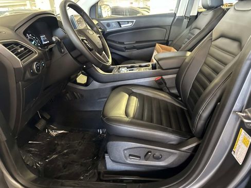 Used 2024 Ford Edge SEL w/ Convenience Package image 15