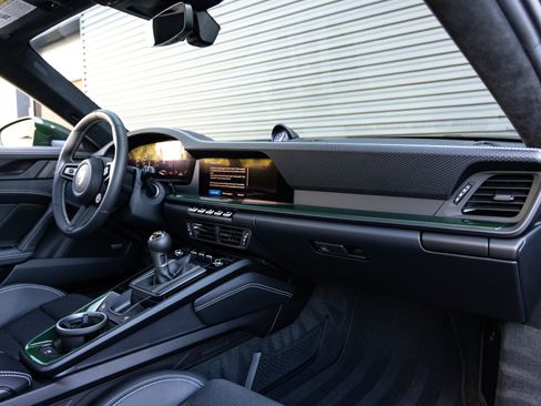 Certified 2026 Porsche 911 GT3 RWD image 33