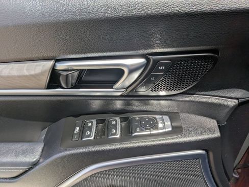 Certified 2023 Kia Telluride SX X-Line AWD/4WD image 21
