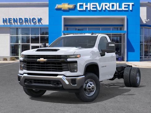 New 2025 Chevrolet Silverado 3500 W/T w/ WT Convenience Package AWD/4WD image 8