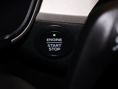 Certified 2021 Ford Escape SE w/ SE Sport Appearance Package image 25