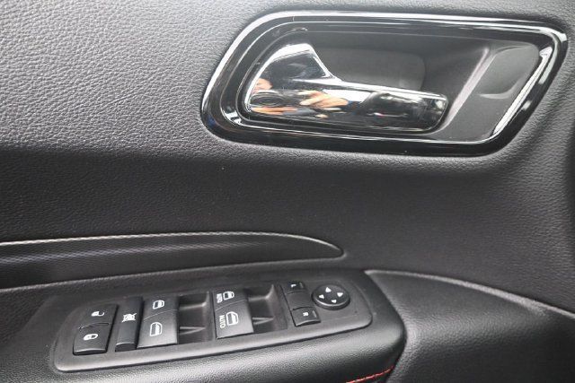 Used 2025 Dodge Durango GT AWD/4WD image 16