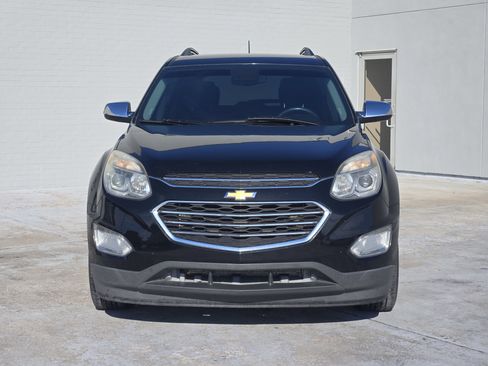 Used 2017 Chevrolet Equinox LT w/ Convenience Package image 2