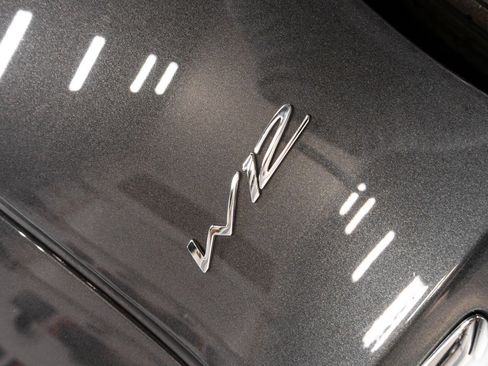 Used 2017 Bentley Continental GT image 48