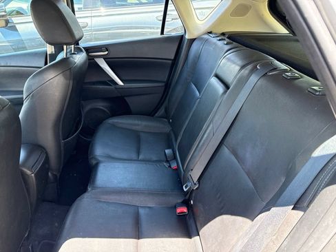Used 2012 MAZDA MAZDA3 i Grand Touring FWD image 3