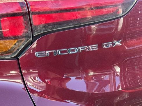 Used 2025 Buick Encore GX Preferred FWD image 7