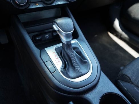 Used 2023 Kia Forte LXS FWD image 33