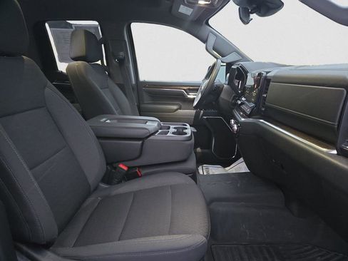 Used 2024 GMC Sierra 1500 Elevation image 17