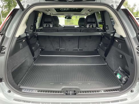 New 2026 Volvo XC60 B5 Plus w/ Protection Package Premier image 33