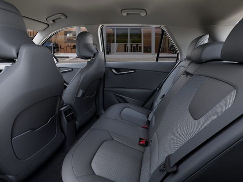 New 2026 Kia Niro Wind FWD image 18