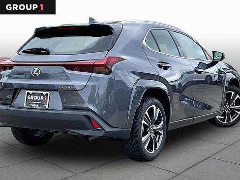Certified 2025 Lexus UX 300h FWD w/ Accessory Package (Z1) image 11