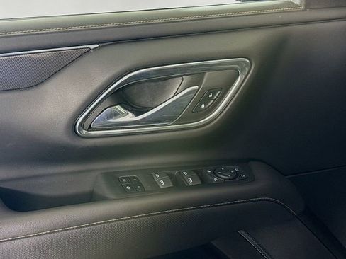 Used 2023 GMC Yukon AT4 image 19