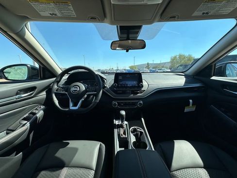 New 2026 Nissan Altima 2.5 SR FWD image 18