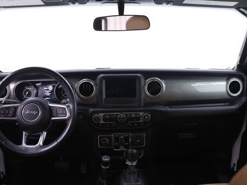 Used 2021 Jeep Wrangler Unlimited Sahara w/ LED Lighting Group AWD/4WD image 8