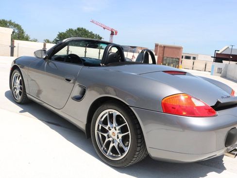 Used 2002 Porsche Boxster RWD image 15