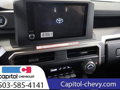 Used 2026 Toyota 4Runner SR5 AWD/4WD image 20