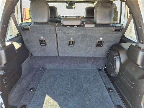 Used 2025 Jeep Wrangler Unlimited Sahara w/ Safety Group AWD/4WD image 18