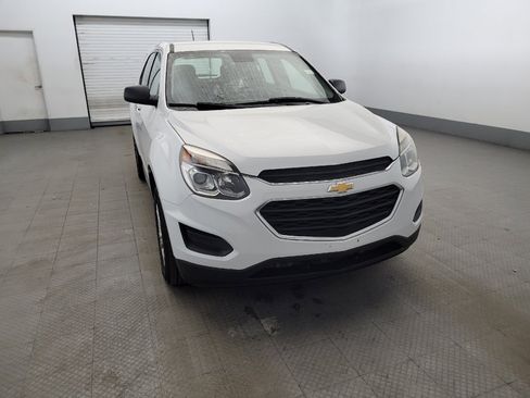 Used 2017 Chevrolet Equinox LS image 14