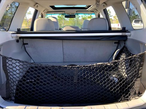 Used 2010 Subaru Forester 2.5X Premium image 32