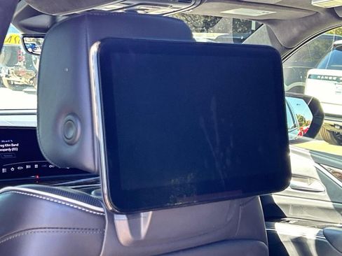 Used 2022 Cadillac Escalade ESV Sport Platinum w/ LPO, ONYX Package image 23