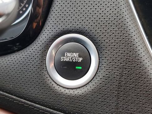 Certified 2023 Cadillac XT5 Premium Luxury w/ LPO, Floor Liner Package image 21