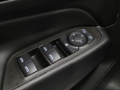 Used 2023 Chevrolet Equinox LT FWD image 27