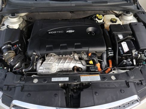 Used 2014 Chevrolet Cruze Diesel image 37