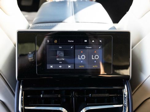 Used 2021 Bentley Flying Spur W12 AWD/4WD image 58