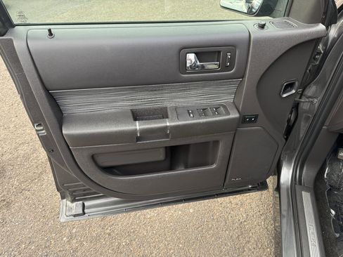Used 2016 Ford Flex Limited w/ Limited Appearance Package image 12
